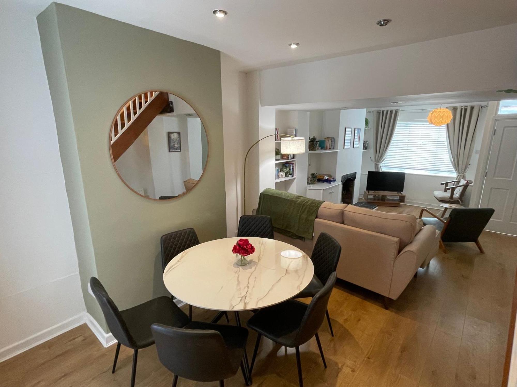 Stylish Home In Harborne, Birmingham Birmingham